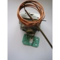 Thermostat (f) Thermostat (f)